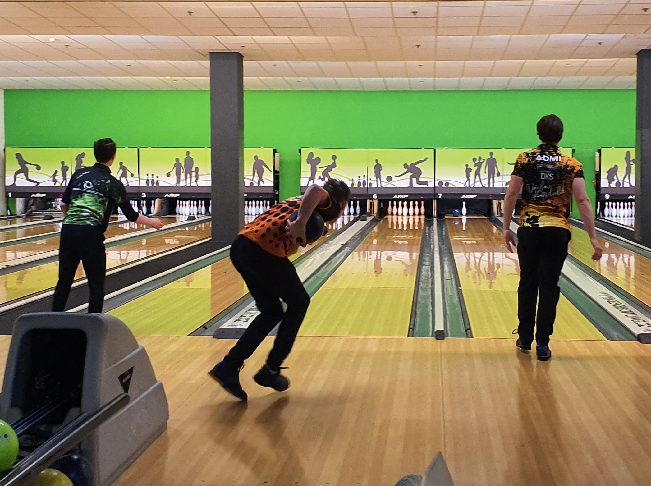 MCR_bowling1.jpg