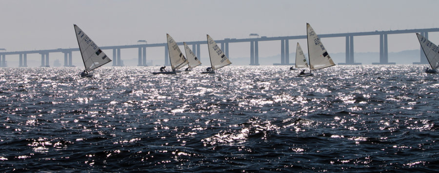 Třída Finn – Foto ISAF 